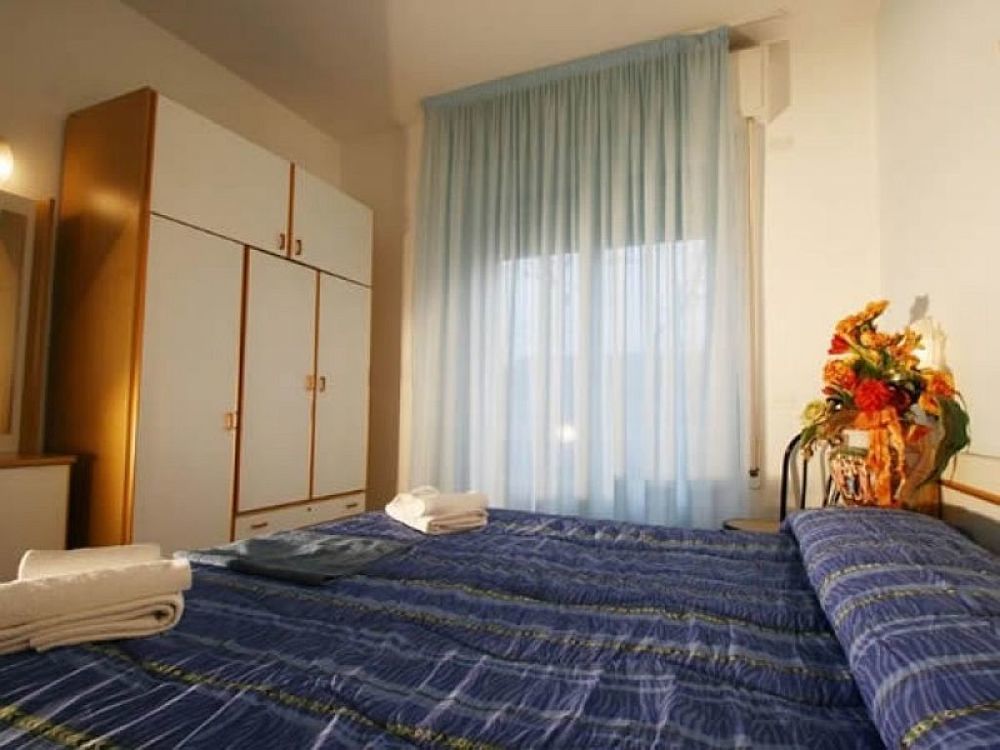 Hotel Marilonda Римини Екстериор снимка